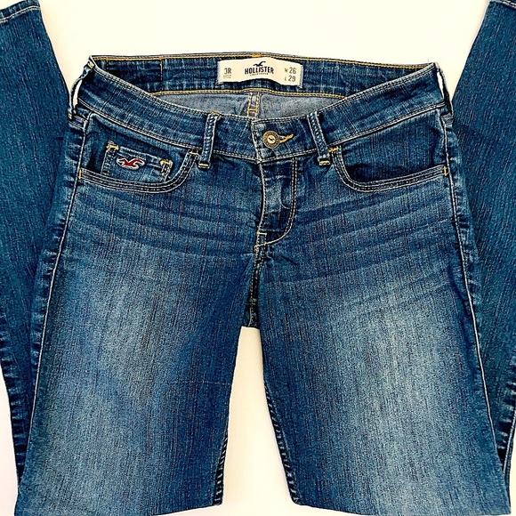 HOLLISTER  Low Rise Medium Wash Skinny Jean - Picture 2 of 7